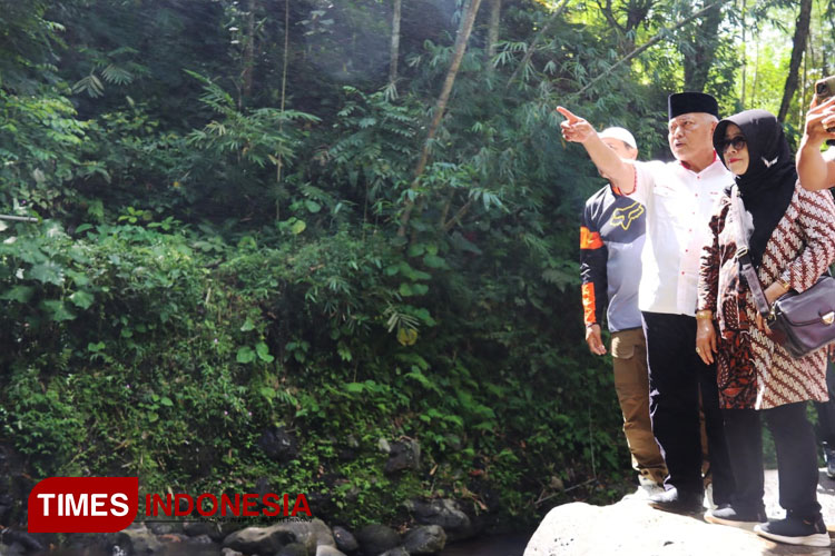 air-terjun-Tumpak-Sewu-3.jpg