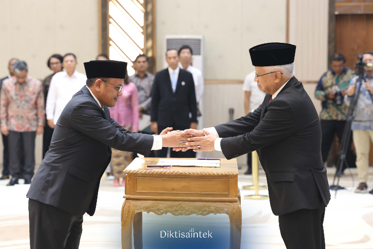 Pj Bupati Kudus Hasan Chabibie Dilantik sebagai Pejabat Eselon Satu Kemendiktisaintek