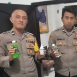 Ciptakan Situasi Aman, Polisi Amankan Puluhan Botol Arak Bali di Cisayong Tasikmalaya