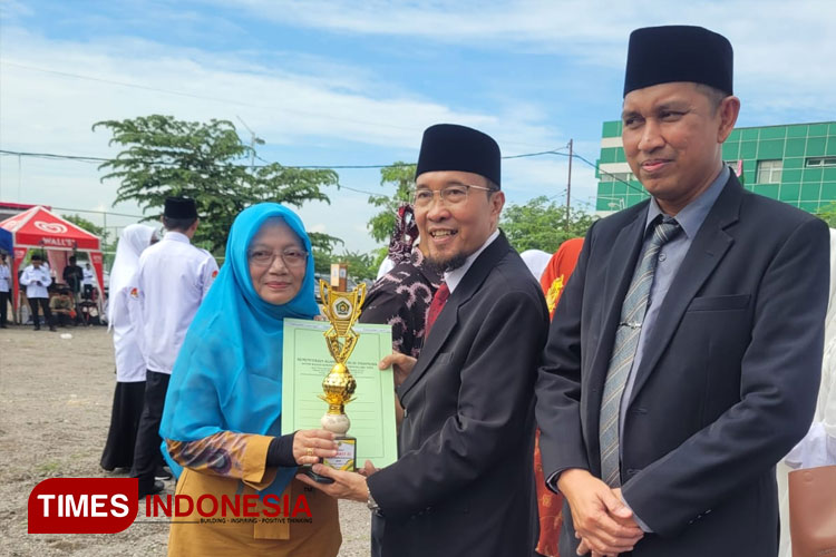 SMPN 1 Lamongan Raih Juara I Favorit Sekolah Moderasi Tingkat Jatim