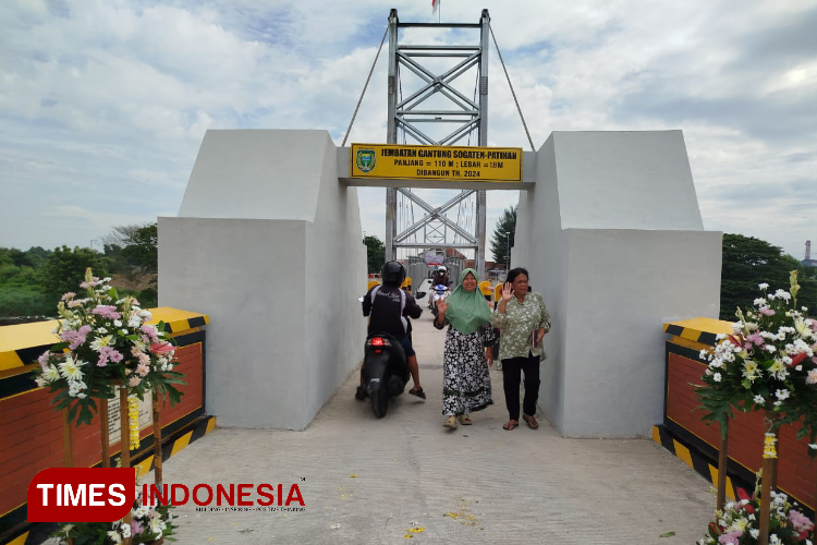 Jarak Tempuh Lebih Dekat, Ini Larangan saat Melintas Jembatan Gantung Patihan Kota Madiun