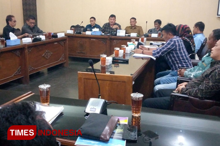 Ingin Ada Kepastian Dilantik, Kades Terpilih Audensi DPRD Banjarnegara