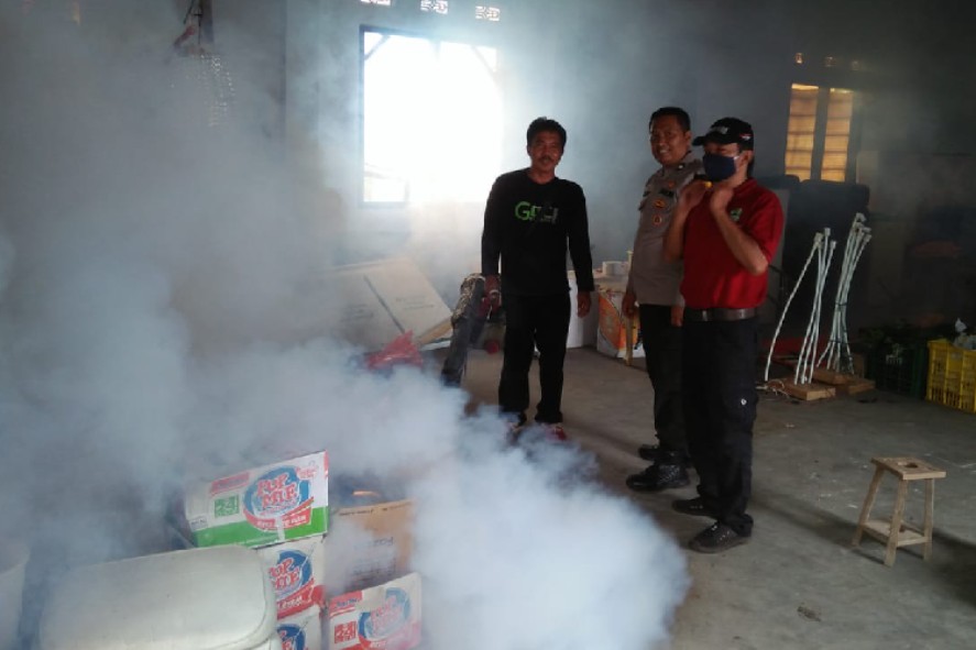 Sembilan Warga Terkena DBD, Kelurahan Cicurug Majalengka Difogging