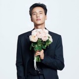 Lama Menghilang Won Bin Kejutkan Penggemar Lewat Iklan Skincare