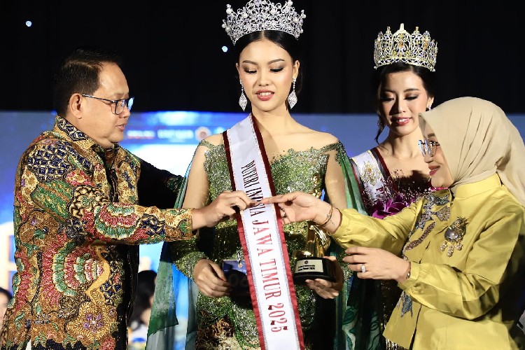 Grand Final Puteri Indonesia Jatim, Pj Gubernur Adhy Ajak Ambil Peran Promosikan Pariwisata