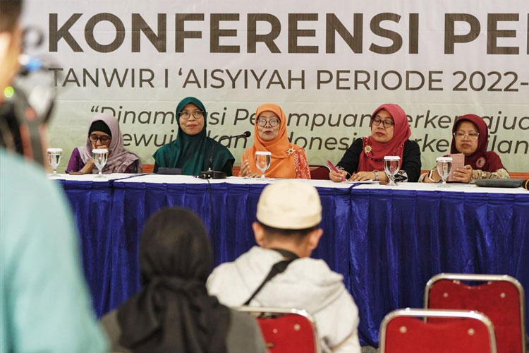 Konferensi-Pers-Jelang-Tanwir-I-Aisyiyah-4.jpg
