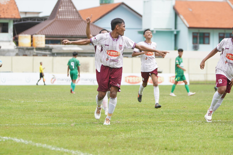 Para pemain PSID Jombang saat berlaga dipertandingan terakhir fase grub Liga 4 Jatim. (FOTO: Dok. PSID Jombang)