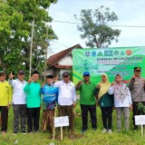 MWCNU Sugio Bojonegoro Tanam 1002 Pohon untuk Peringati Harlah NU ke-102