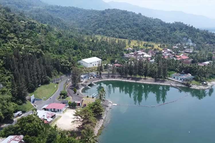 PLN Indonesia Power Bangun PLTS Terapung 50 MW di Danau Singkarak