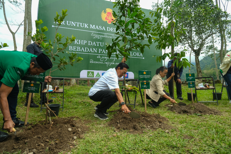 Sri-Sultan-Hamengkubuwono.jpg