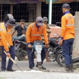 Amankan Perjalanan Kereta Api, PT KAI Daop 2 Bandung Tutup 36 Titik Perlintasan Liar