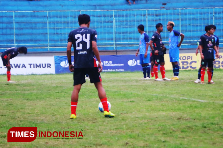 Pelatih-Persikoba-3.jpg
