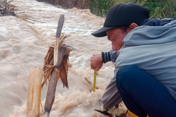 Banjir di Grobogan Ganggu Perjalanan Kereta Api