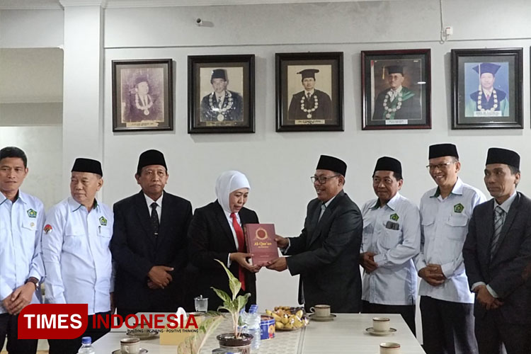 Hadiri Promosi Tiga Doktor di UIN KHAS Jember, Begini Kata Gubernur Jatim Khofifah