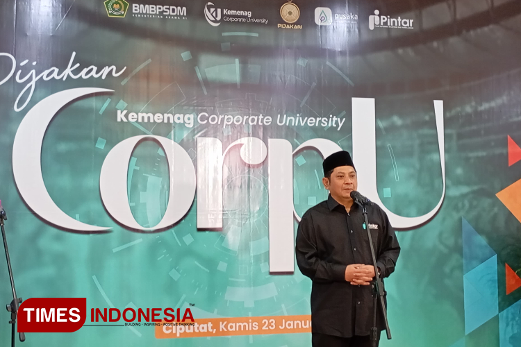 Menteri-Agama-Nasaruddin-Umar-b.jpg