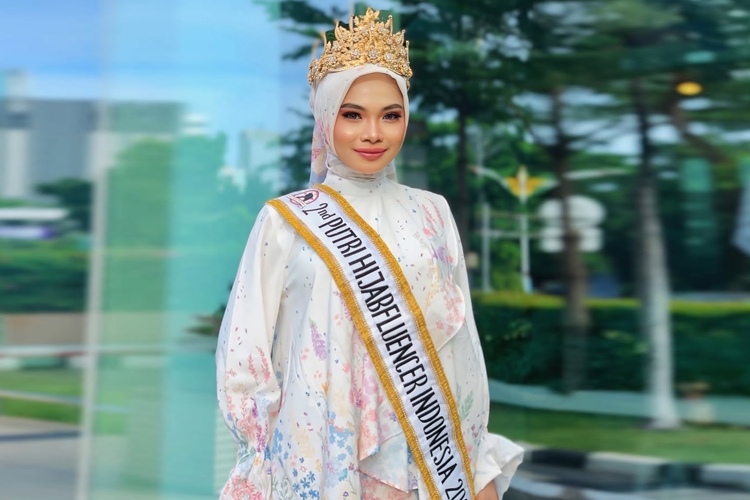 2nd Putri Hijabfluencer Indonesia 2024, Runi Adelia Putri. (FOTO: Runi for TIMES Indonesia)