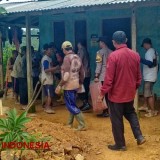 Polres Pacitan Tanggap Cepat Tangani Longsor di Tulakan yang Jebol Dinding Rumah Warga