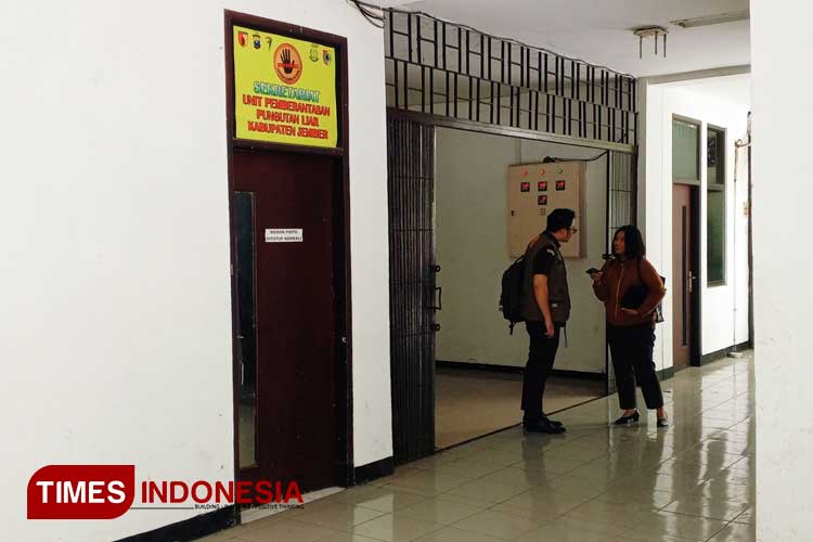 Tim UPP Saber Pungli Pemkab Jember (Foto: M. Abdul Basid/TIMES Indonesia).