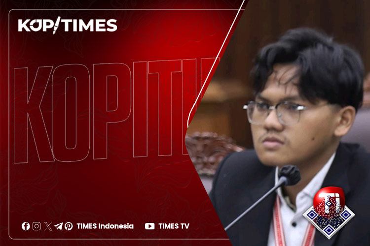 Dzakwan Fadhil Putra Kusuma, Mahasiswa Hukum Tata Negara UIN Syarif Hidayatullah Jakarta dan aktif sebagai Penggiat Hukum di Distrik Institute.