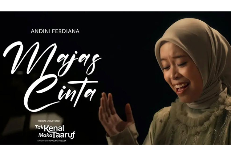 Andini Ferdiana in MV “Majas Cinta”. (Photo: Yahya Titi Mangsa/ YouTube)