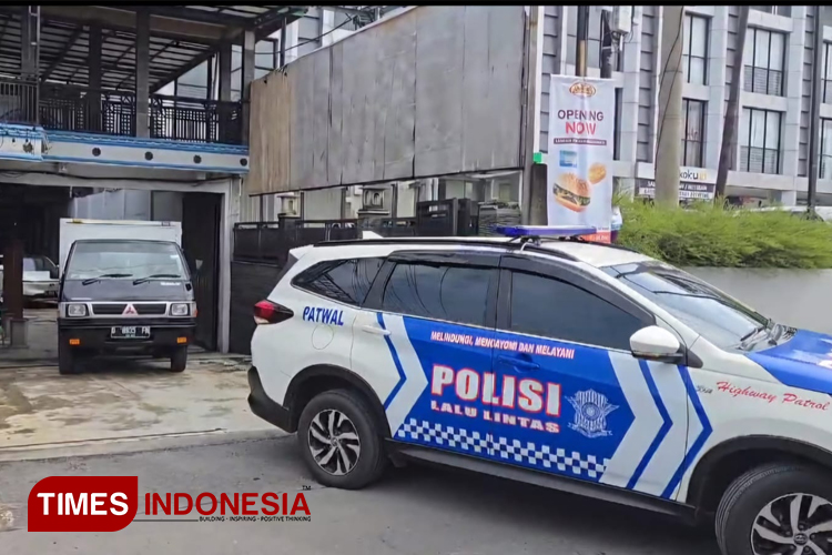 Satlantas Polres Majalengka Kawal Distribusi Makan Bergizi Gratis ke Sekolah