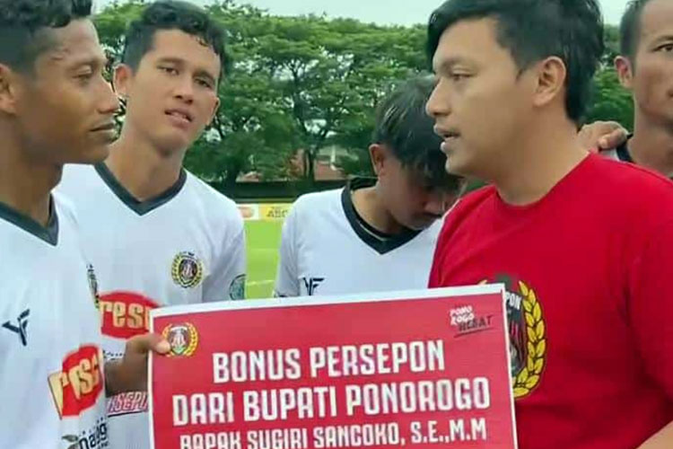 Persepon Lolos 16 Besar Liga 4 Jatim, Bupati Sugiri Sancoko Kucurkan Bonus