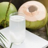 Minum Air Kelapa Selama Seminggu, Rasakan 8 Manfaat Luar Biasa Ini