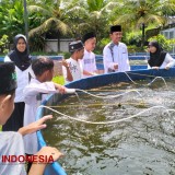 SLB YP Patriot Tasikmalaya dan Pesantren Al Kautsar Beri Edukasi Bioflok pada Anak Difabel