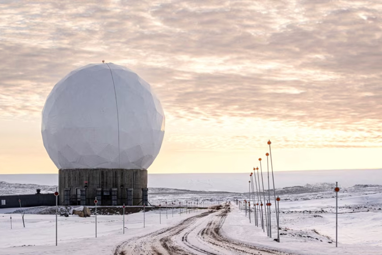 Rencana Trump Ambil Alih Greenland, Denmark Mulai Perkuat Militernya di Arktik