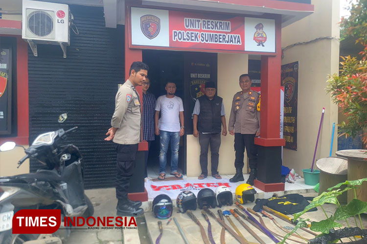 Sarang Geng Motor di Majalengka Digerebek Polisi, Ditemukan Senjata Tajam