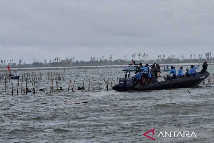 AHY dan Nusron Wahid Cari Solusi Soal Pagar Laut di Tangerang