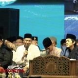 Hadir di Pengajian Gus Iqdam, Bupati Pacitan Beri Hadiah Umrah