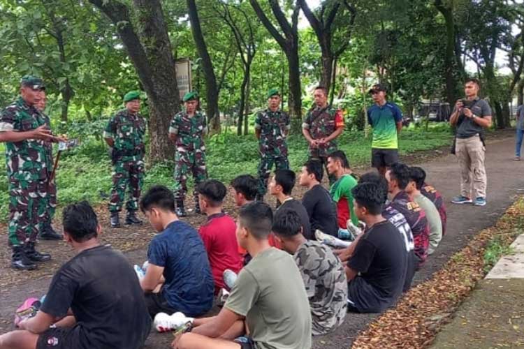 Dandim Ponorogo Sosialisasikan Menjadi Prajurit TNI AD Tidak Sulit dan Tidak Dipungut Biaya