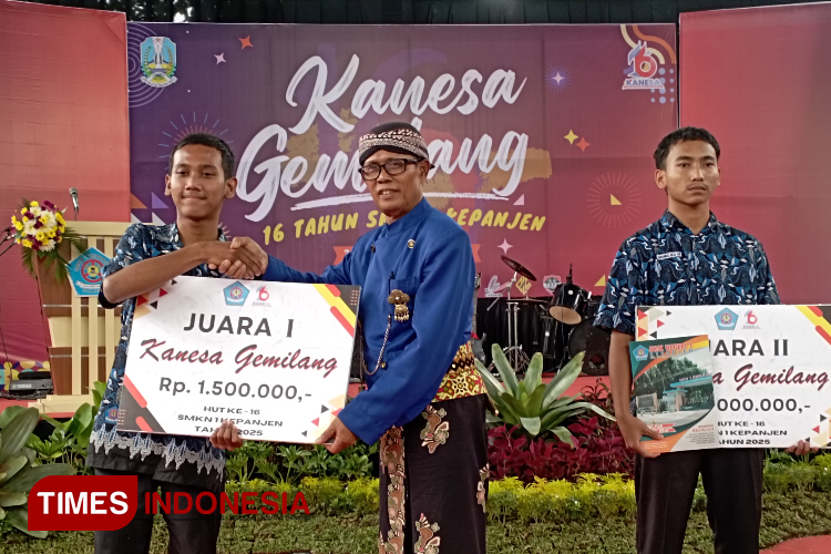 Tanamkan Semangat Kanesa Gemilang di Hari Jadi SMKN 1 Kepanjen