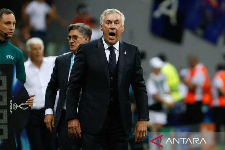 Carlo Ancelotti Siap Hadapi Tantangan Manchester City di Babak Play-Off Liga Champions