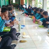 Dukung Program MBG, SD Negeri 3 Panggang Canangkan Program Makan Bergizi Mandiri