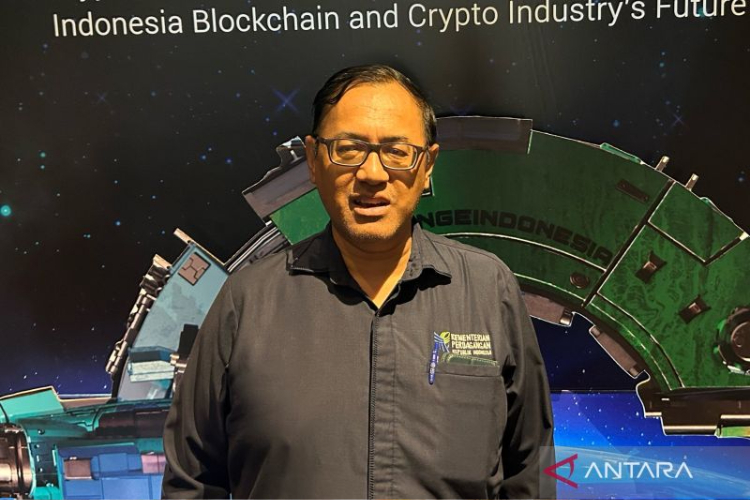 Kepala Bappebti Tirta Karma Senjaya ditemui usai acara