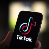TikTok Diblokir Sementara Komdigi: Data Perjudian Live Jadi Sorotan