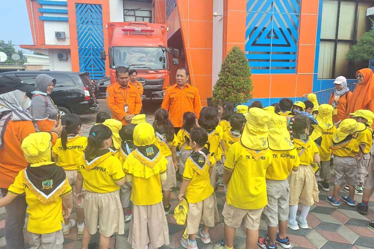 Cuaca Ekstrem Januari 2025, Kunjungan Edukasi Bencana di BPBD Jatim Naik 59,7 Persen