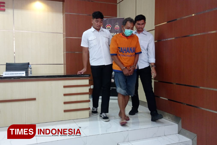 NK, pemilik panti asuhan tak berijin di Surabaya, dinyatakan terbukti melanggar tindakan pidana kekerasan seksual terhadap anak di bawah umur, Senin (3/2/2025). (Foto: Hamida Soetadji/TIMES Indonesia)