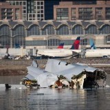 Tabrakan Helikopter Black Hawk dengan American Airlines: 56 Korban Tewas Teridentifikasi