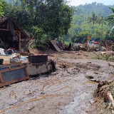 Bupati Terpilih Situbondo Ajak Masyarakat Fokus Bantu Korban Banjir