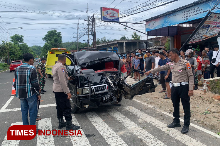 Kecelakaan lalu lintas di Pacitan yang acap kali menelan korban jiwa. (Foto: Yusuf Arifai/TIMES Indonesia)