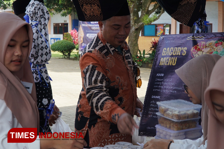 Gelar-Karya-P5-Market-Day-f.jpg