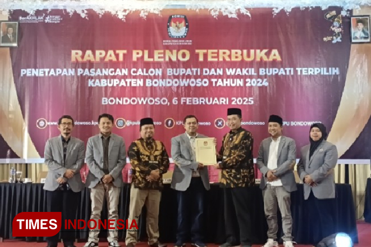 KPU Bondowoso Tetapkan Ra Hamid-Ra As'ad Sebagai Paslon Bupati Terpilih