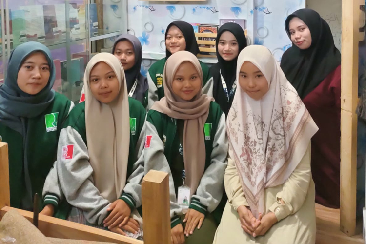 Pojok-Baca-2.jpg