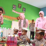 Intip Keseruan Pengurus Yayasan Kemala Bhayangkari Jatim di TK Kemala Bhayangkari 34 Banyuwangi