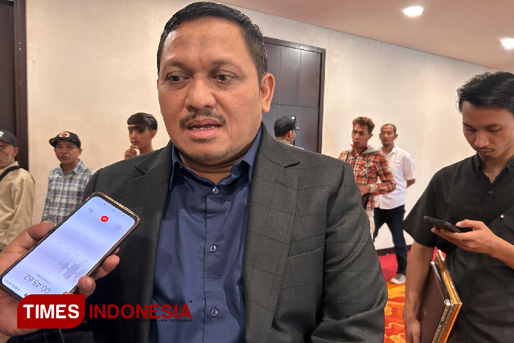 Anggota-Komisi-E-DPRD-Jatim-Cahyo-Harjo-CC.jpg
