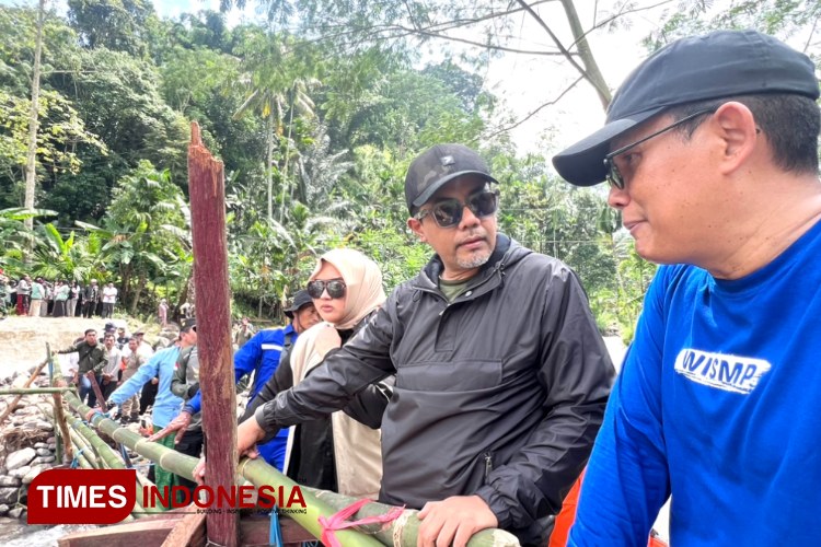 Banjir Bandang Hancurkan Dua Rumah Warga Kabupaten Probolinggo, Ini Langkah Gus Haris