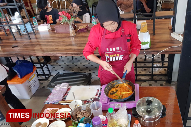 Kompetisi-memasak-Clash-of-Cui-Mie-2.jpg